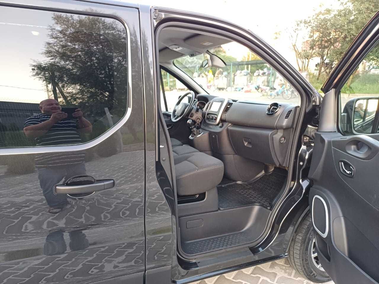 OPEL VIVARO B 3 2015 9мест Пасажир Renault Trafic Свежий с Германии