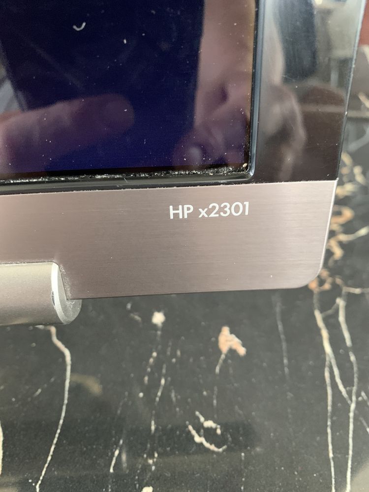 Монитор HP x2301