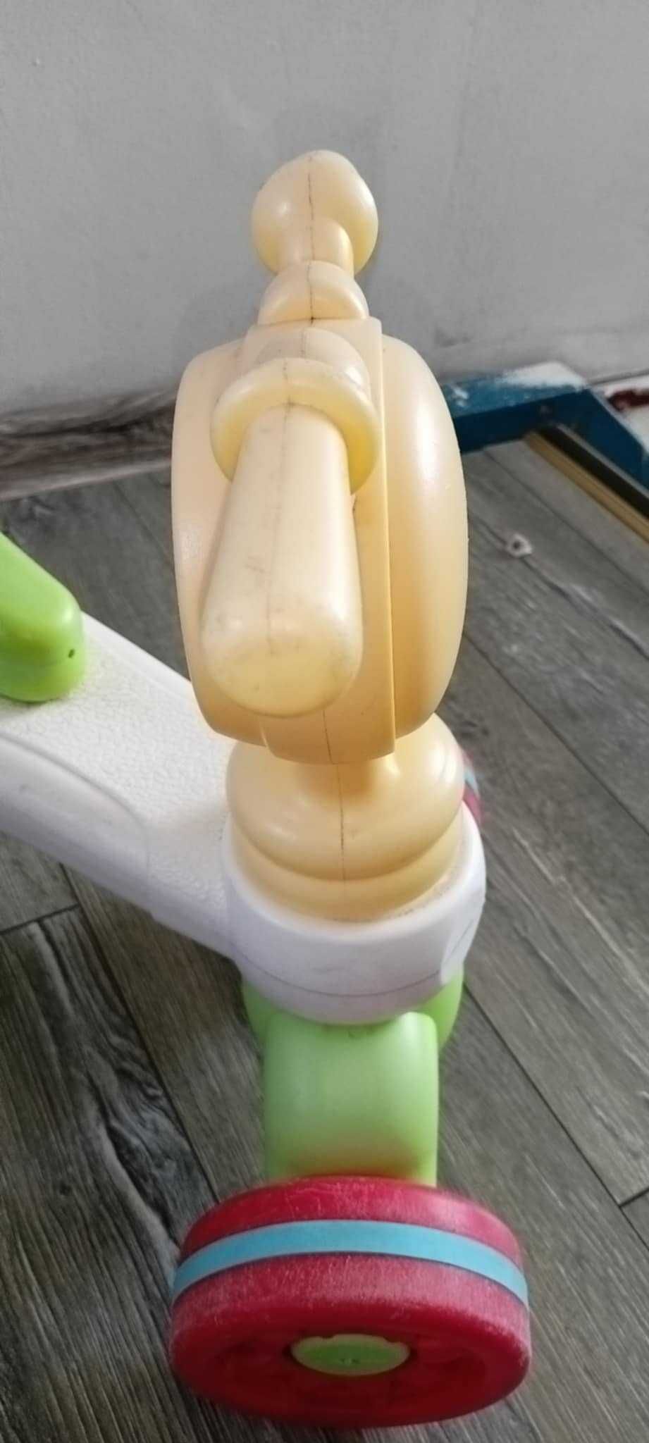 Zestaw (jeździk,pozytywka,pelikan Fisher Price itp za 60zl
