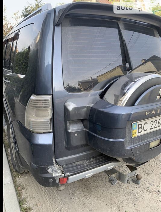 Продам праджеро 4