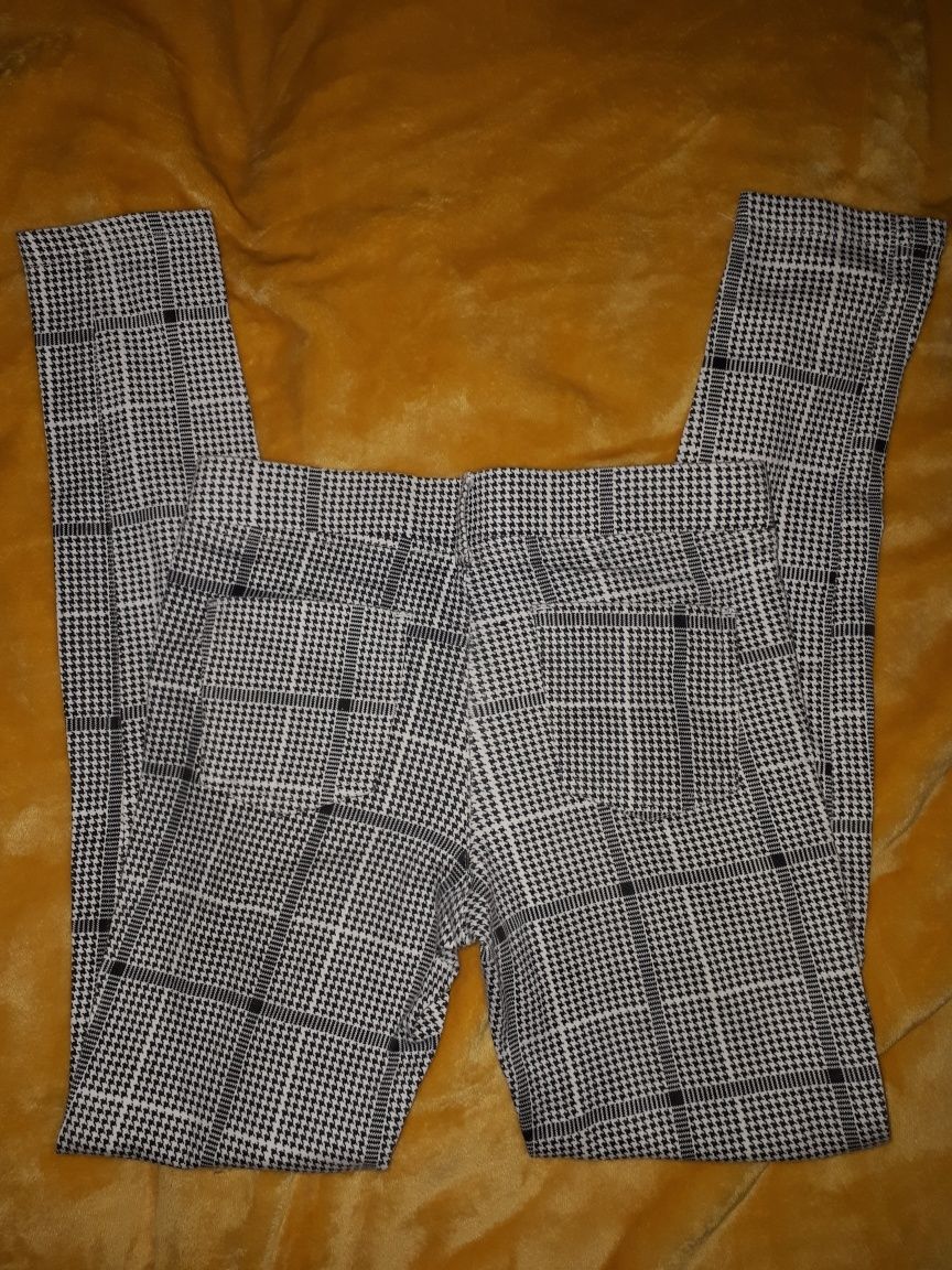 Legginsy getry w kratkę Sinsay S/M