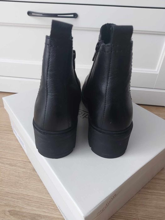 Botki skórzane 38
