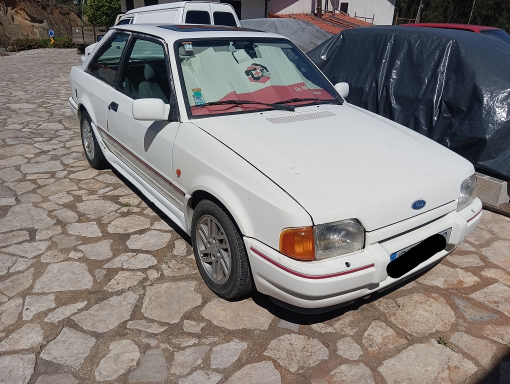Ford Escort XR3i p/ peças