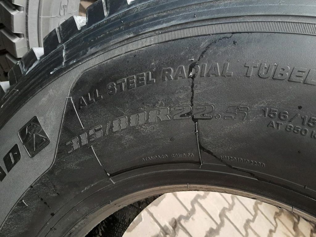 Opona używana ciężarowa 315/70R22.5 SEMPERIT RUNNER 700zł C2449