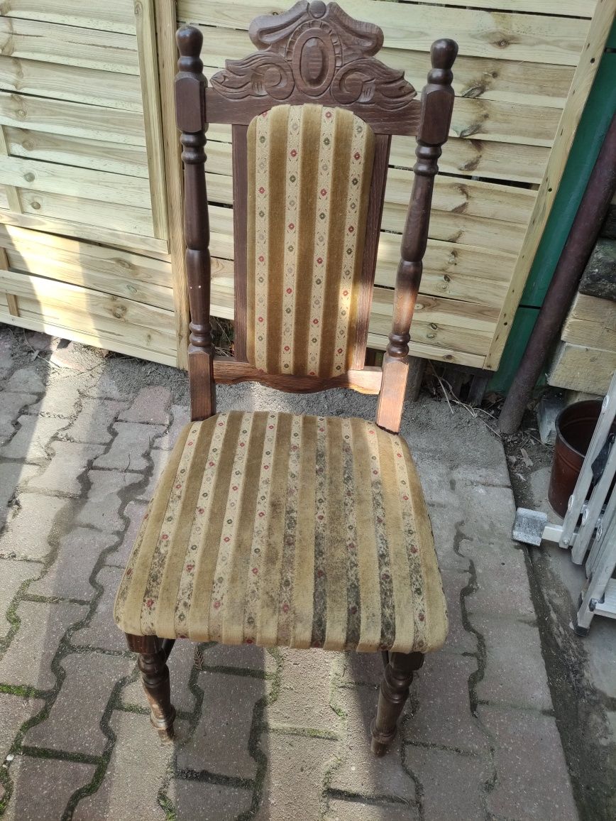Krzesła, krzesło solidne drewniane 5 sztuk. Zapraszam