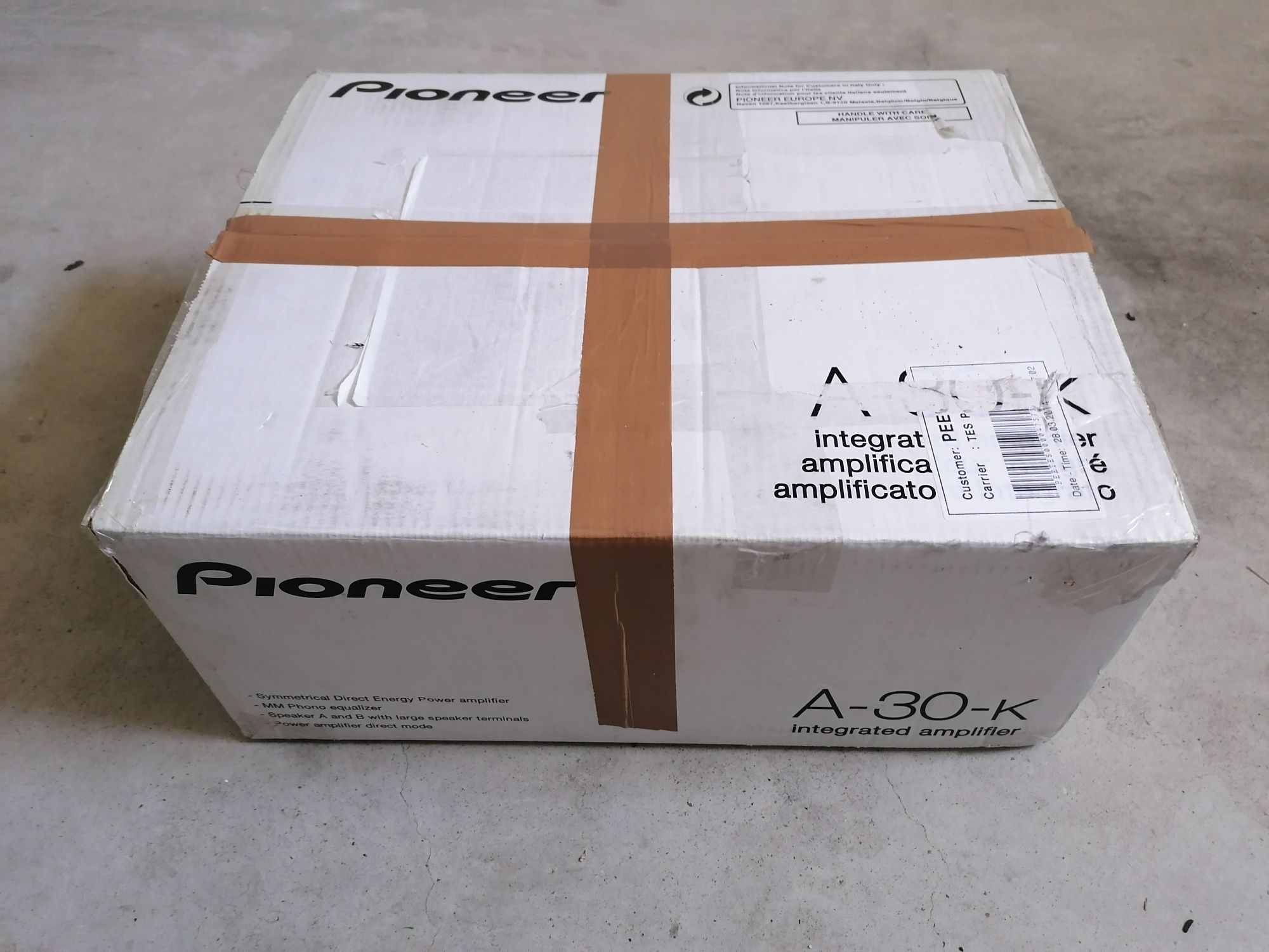 Pioneer-A30 amplificador