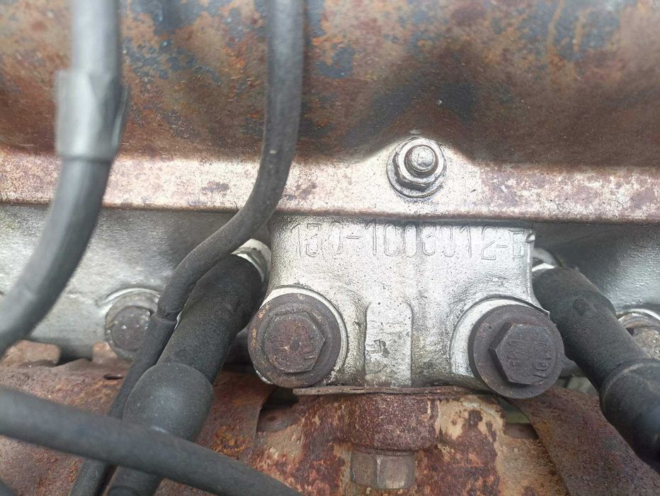 Двигун ЗІЛ  У гарному стані
