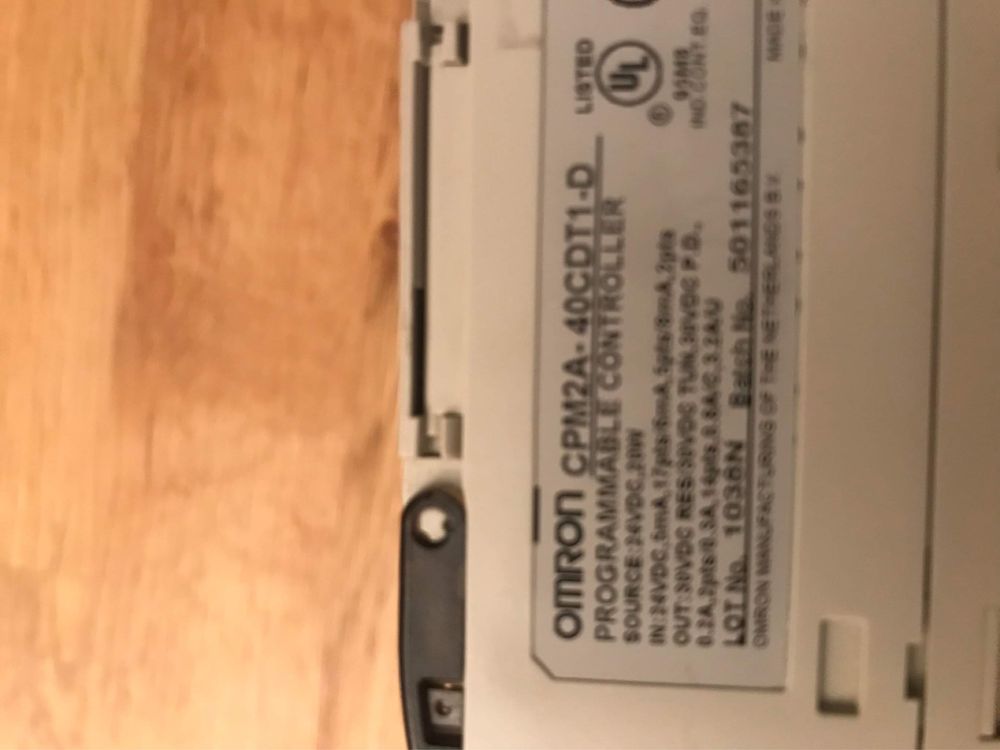 Plc Omron CPM2A-40CDT1-D