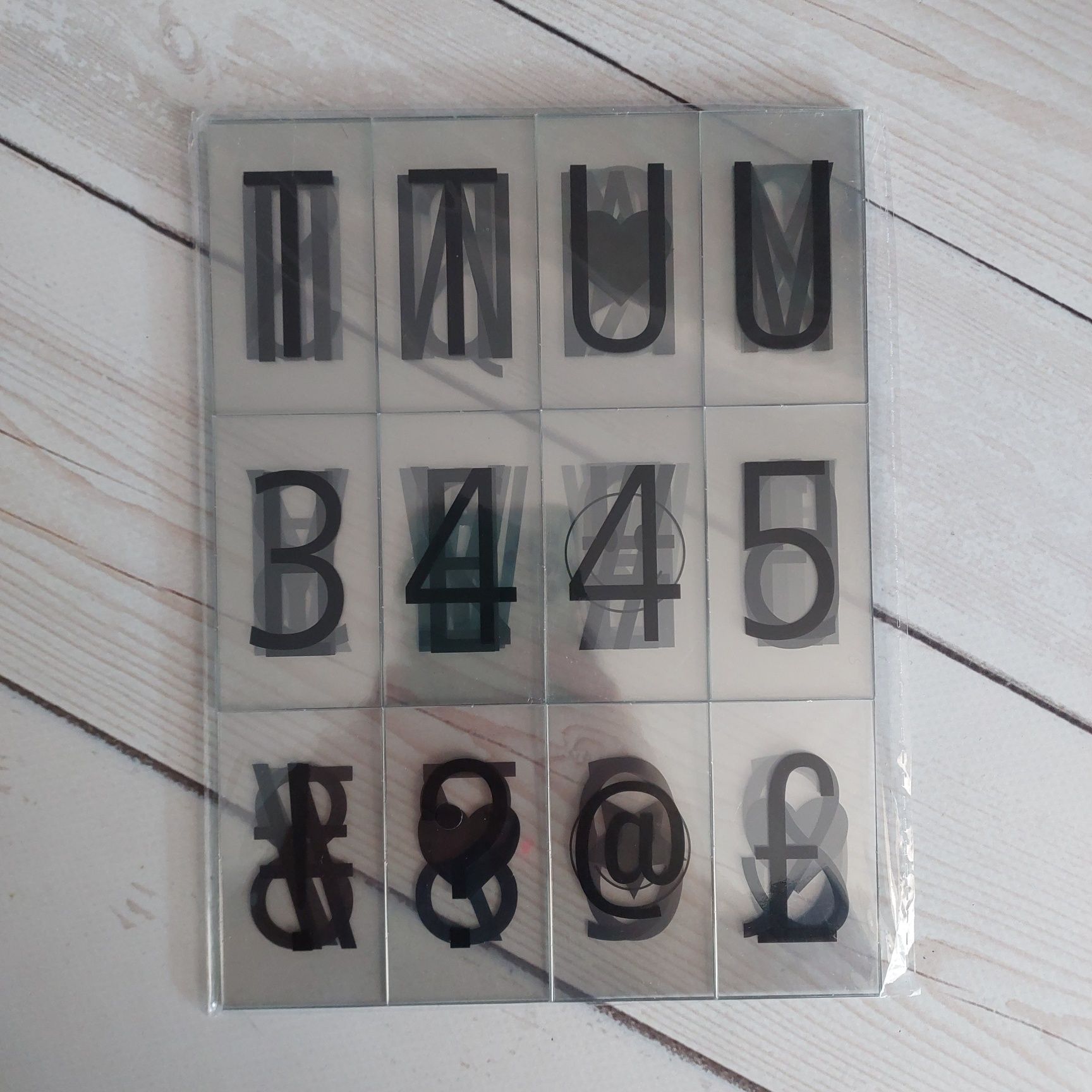Нічник-лайтбокс Light Box із літерами А4 (90 символів)