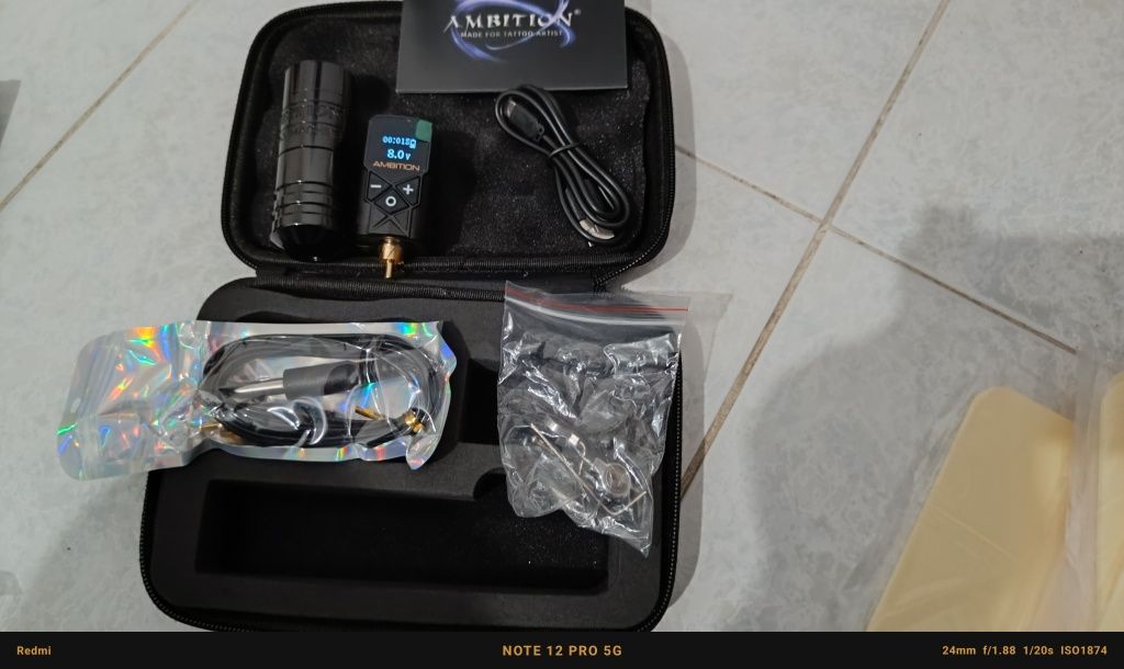 Vendo kit de tatuagem novo.