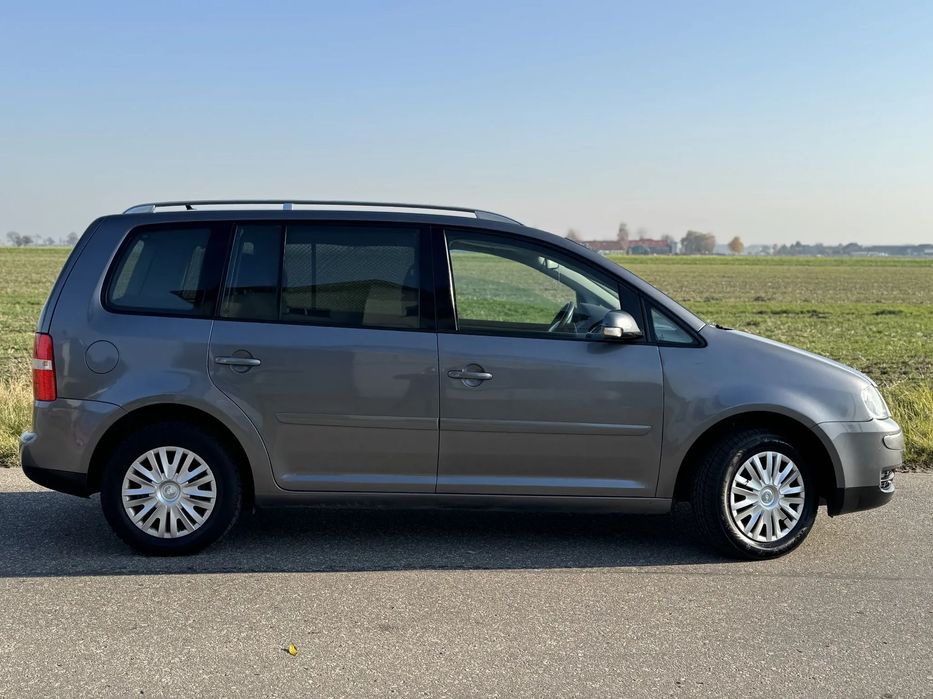 Volkswagen Touran BEZAWARYJNY bardzo oszczędny SILNIK 1.9 TDI 105kM zarejestrowany w PL