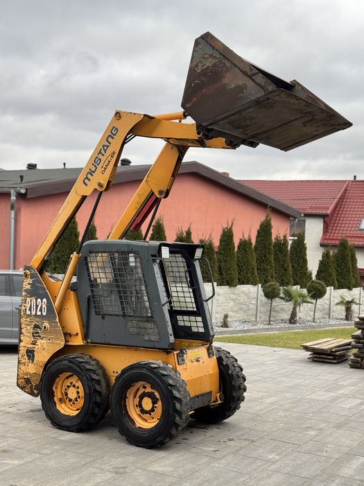 Mini ładowarka Mustang 2026 1.91 t 2007 rok silnik Yanmar Bobcat Gehl