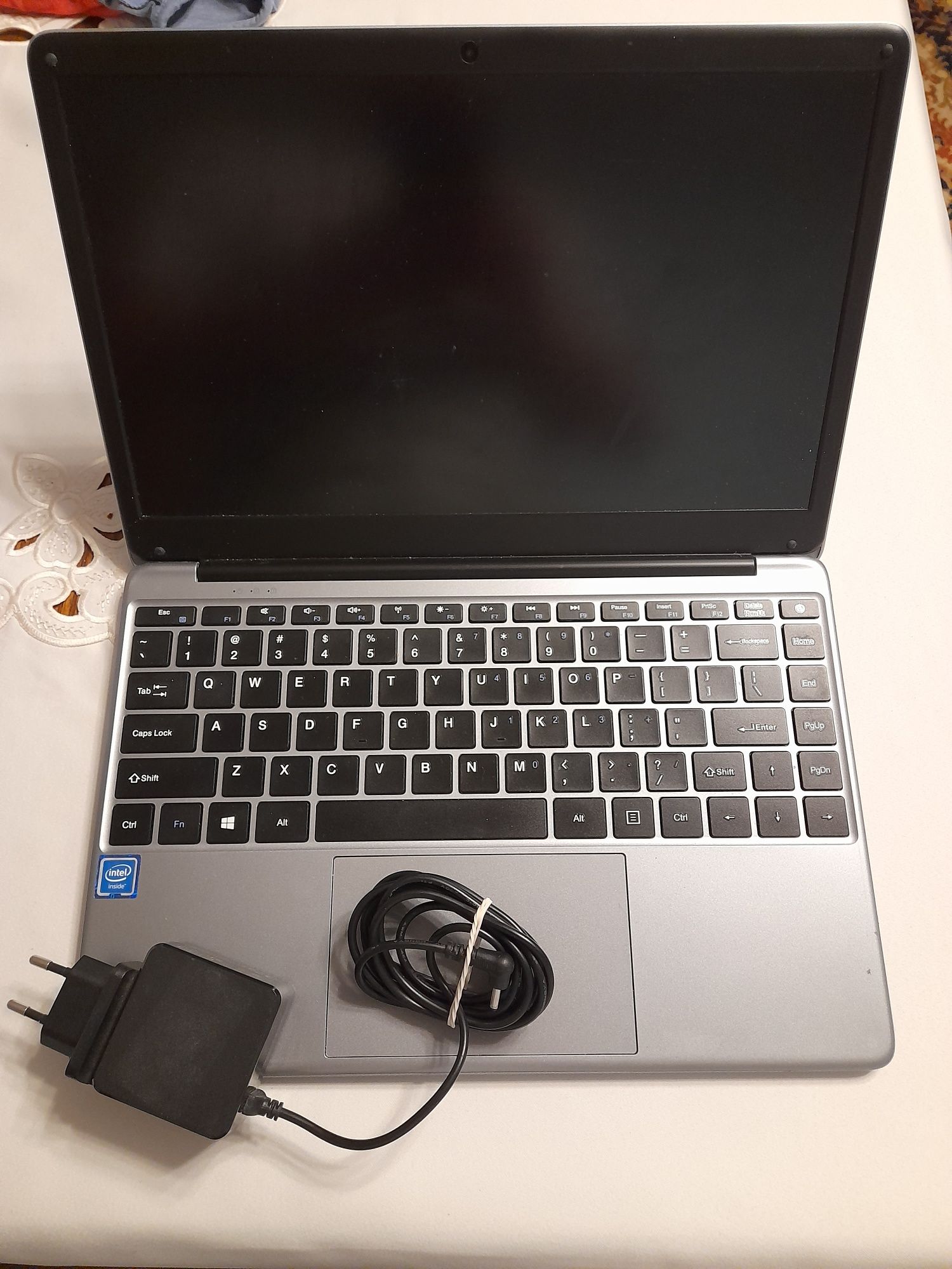 Laptop HeroBook Pro