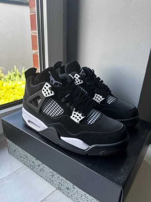 AJ 4 Retro WhiteThunder Czarne buty unisex R.37.5-46