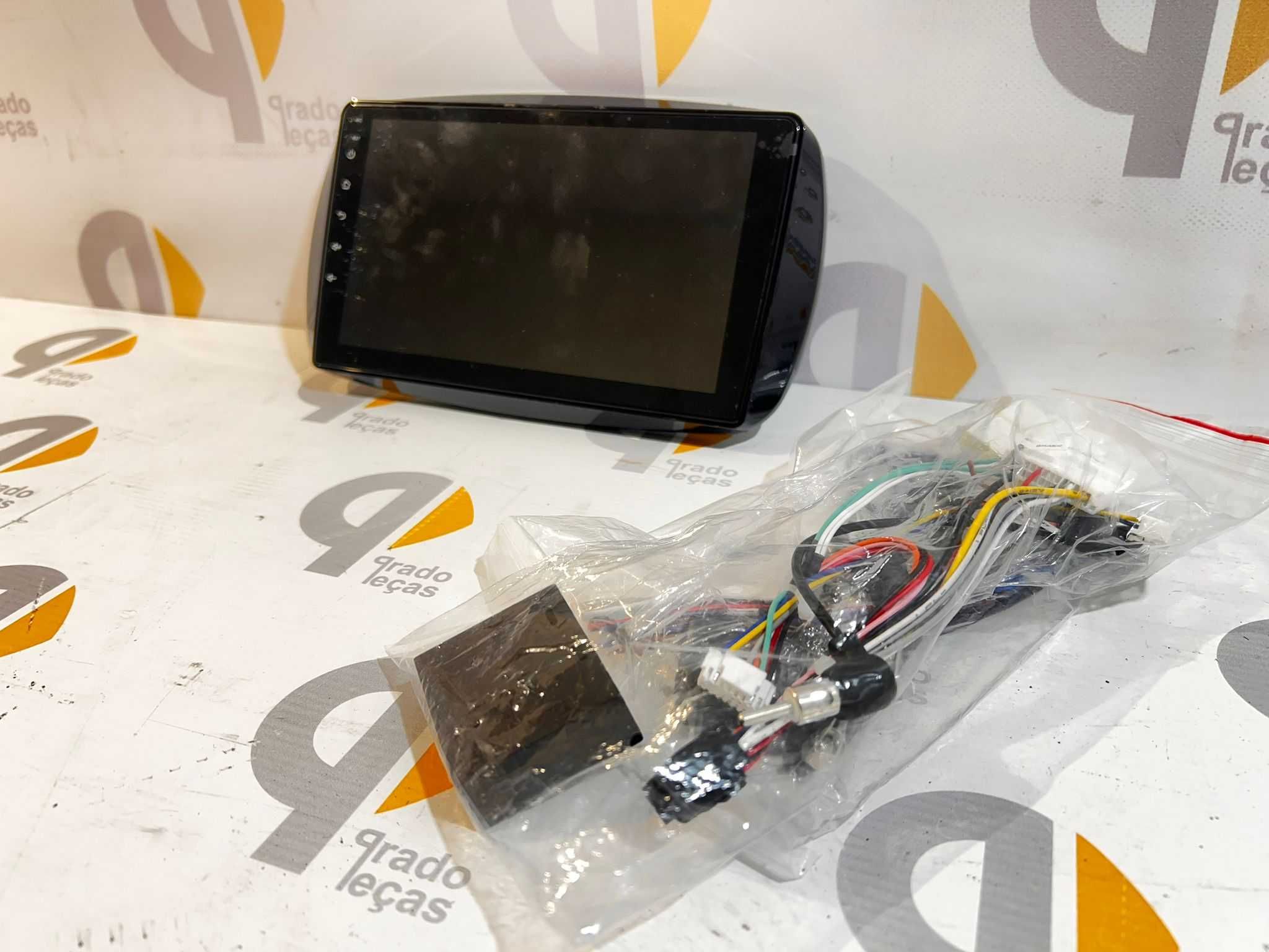 Radio Android Apple smart fortwo 453 2DIN