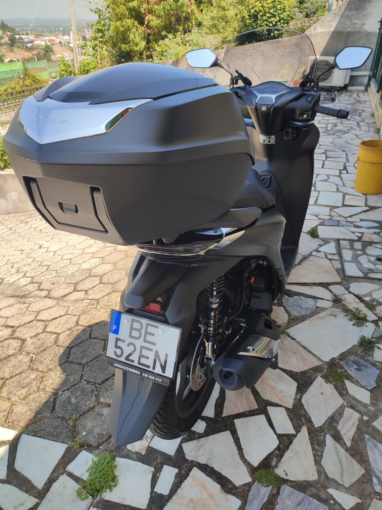 Vendo Honda Sh 125 de Outubro de 2023