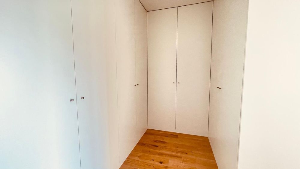 T1 + 1 em empreendimento de luxo com piscina interior e ginásio