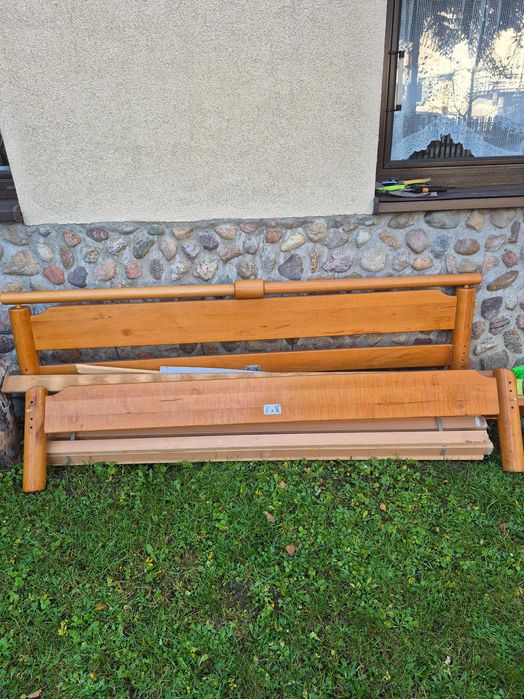 Oddam lozko 200x220 z materacem