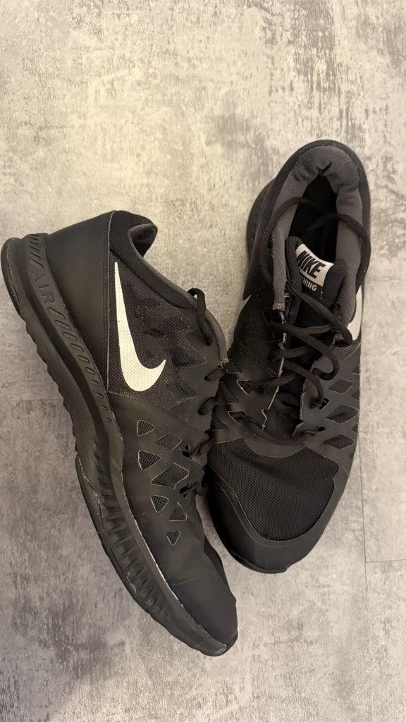 Nike Air Epic Speed TR II czarne rozm. 47.5