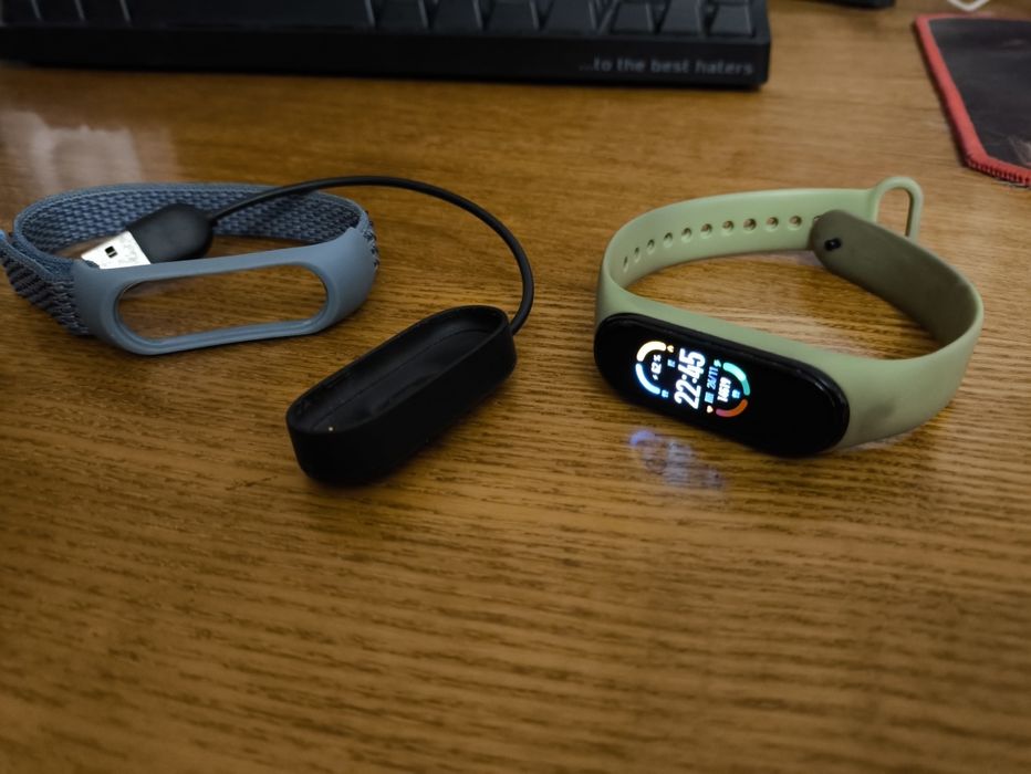 Смарт часы Mi Band 4 (состояние 9 с 10)