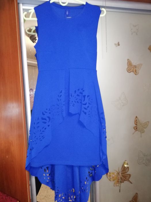 Плаття на дівчину, розмір 40