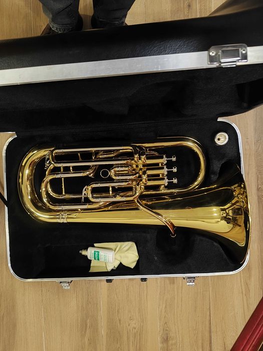 Eufonio Tuba Excelente estado