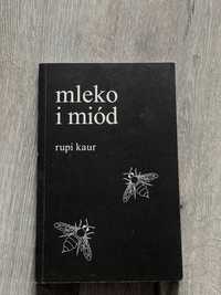 Mleko i Miód Rupi Kaur Książka