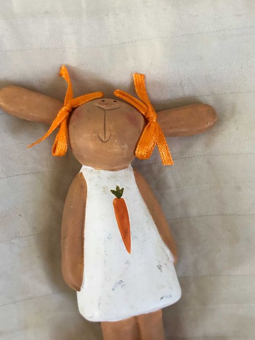 Ceramiczna figurka królik