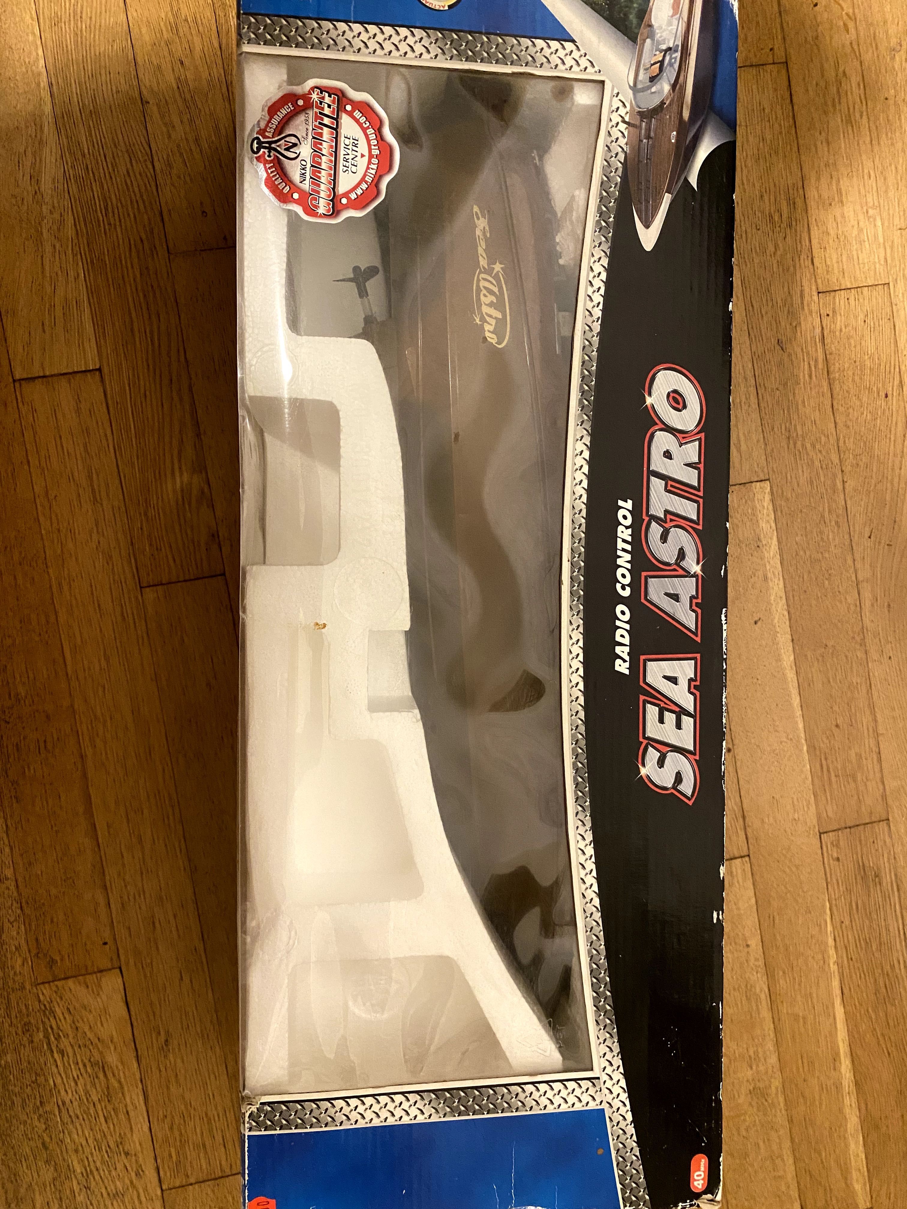 Nikko Sea Astro Motorówka R/C