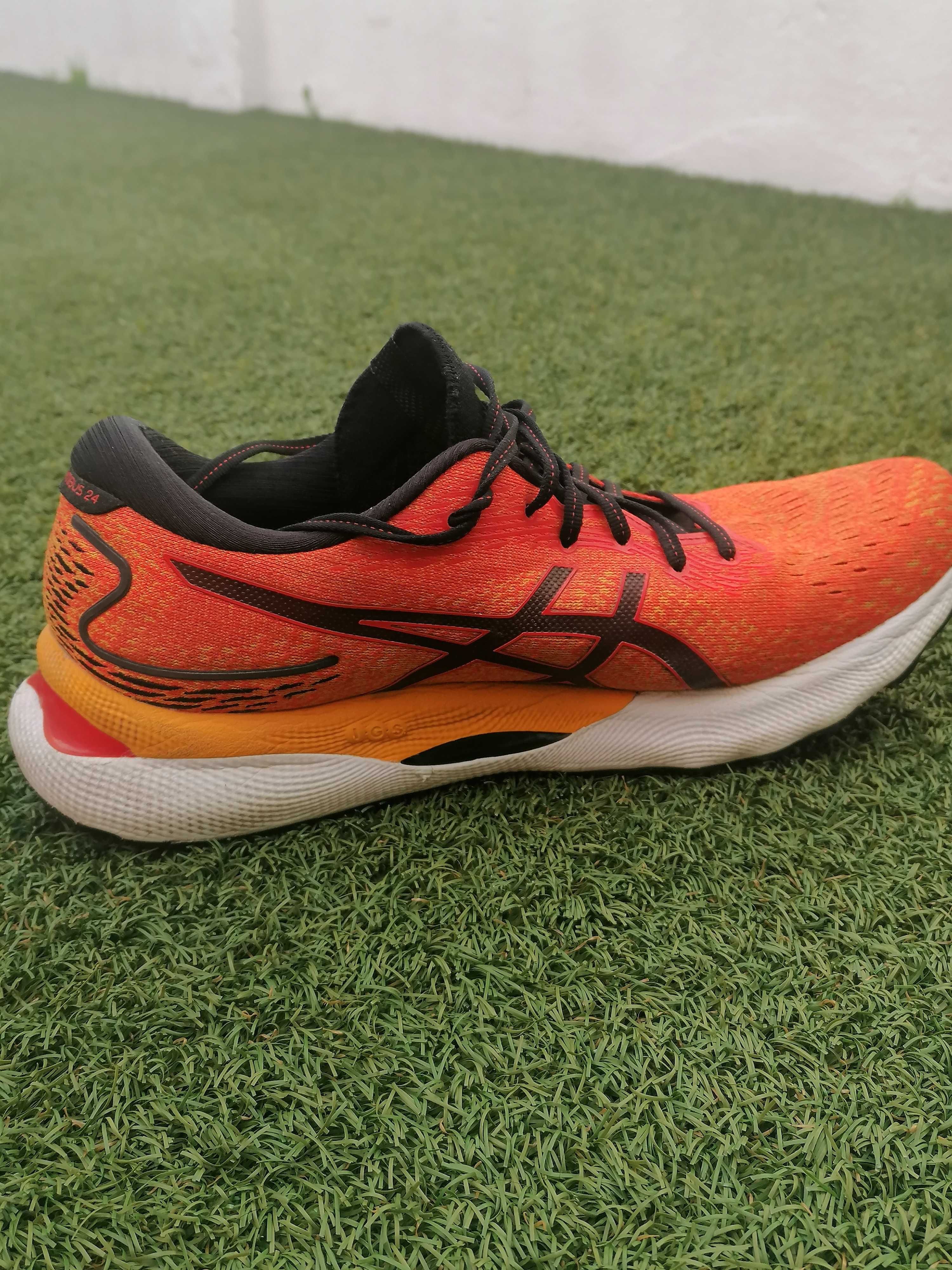 Tenis corrida Asics Nimbus 24