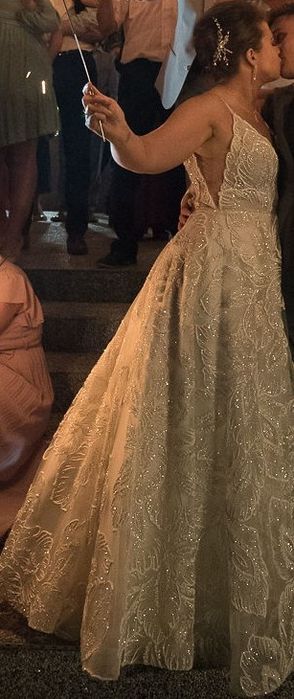 Suknia ślubna używana w stanie bardzo dobrym