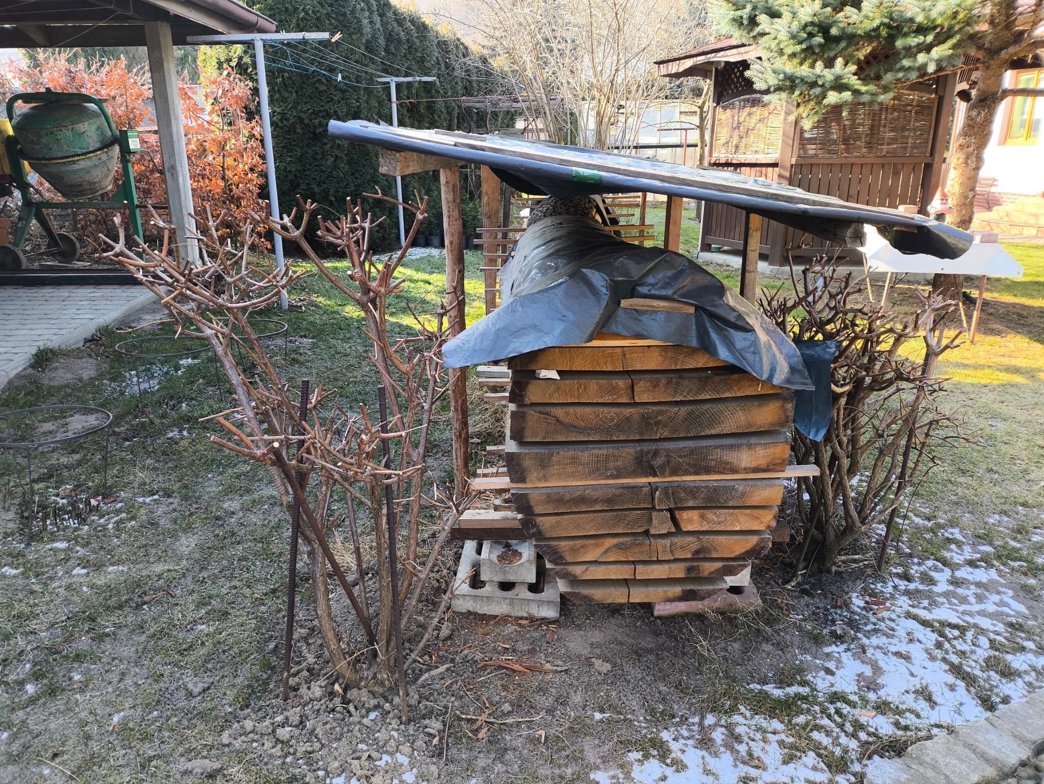 Deski dębowe suche (długość 4m,  1,5 kubika)