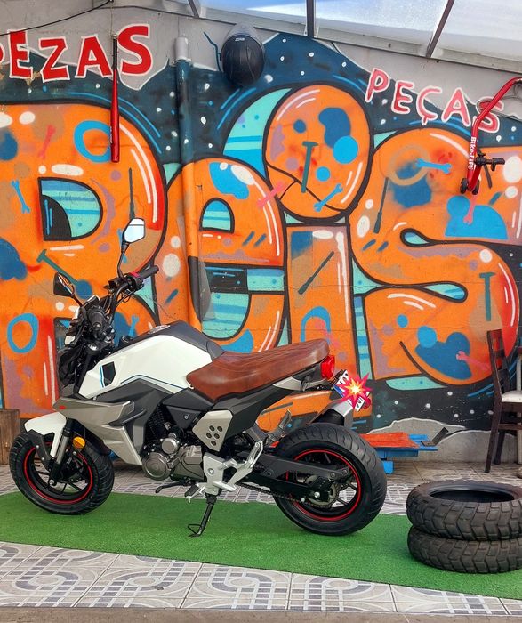 Moto 125cc Fk Motors scrambler // 550 km como nova