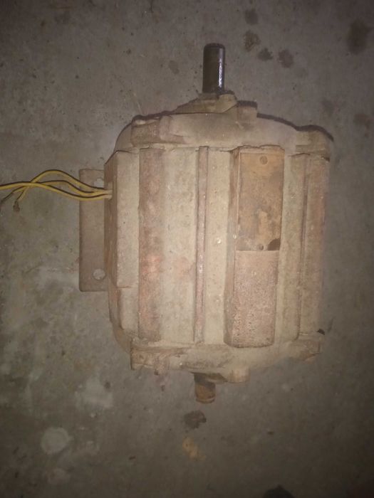 Электродвигатель електродвигун продам