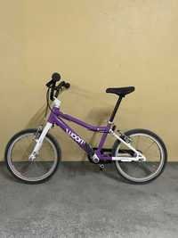 Bicicleta de criança marca WOOM roda 16" de apenas 5.4Kg