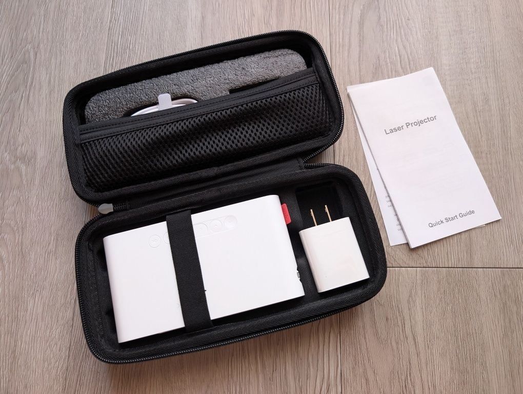 Лазерний проектор Wemax GO 300 lum Laser Wi-fi Bluetooth