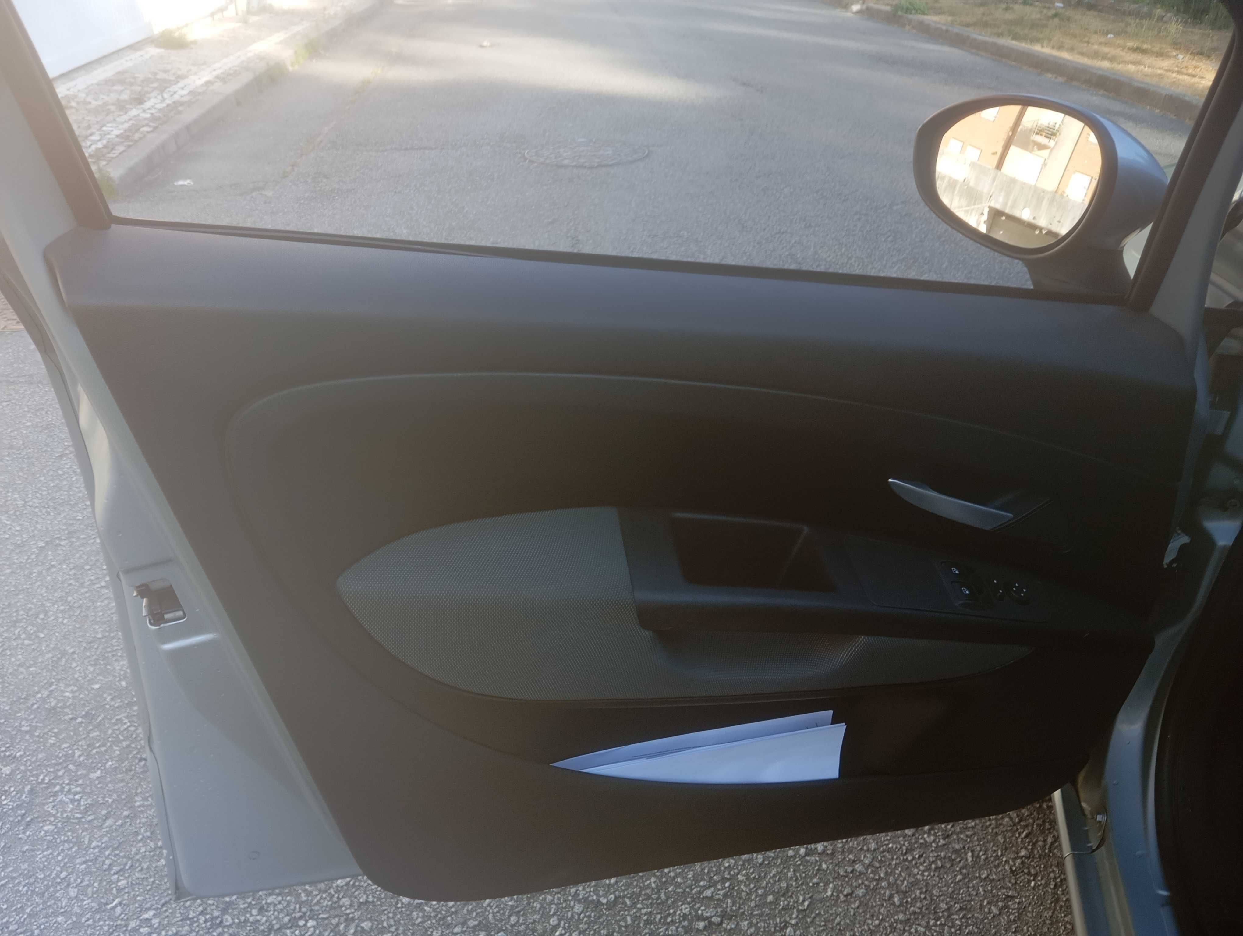 Fiat Punto 1.2 ótimo carro