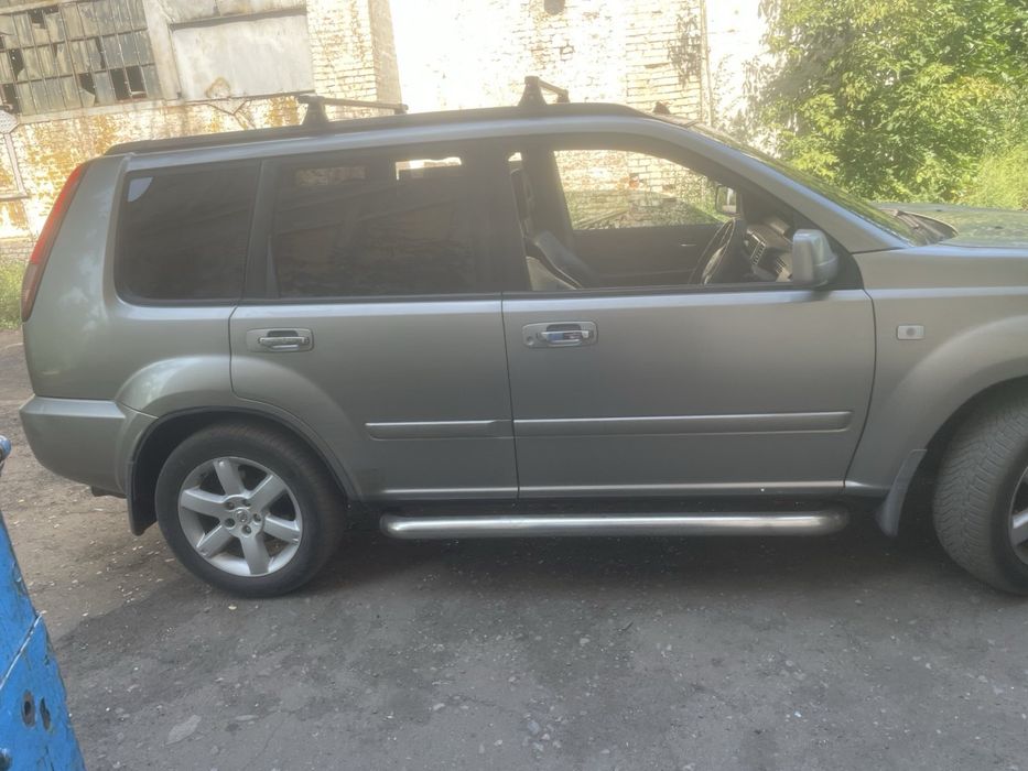 Ідеальна Nissan X-TRAIL T30