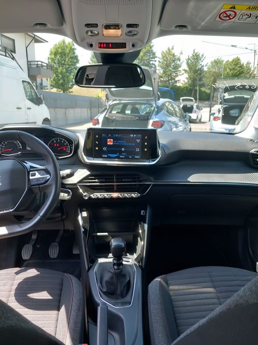 Peugeot 2008 1.2 PureTech