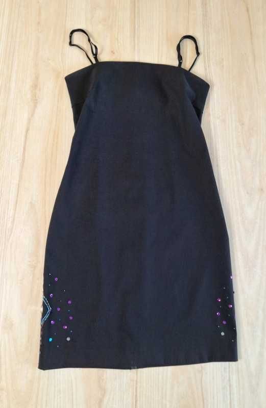 Czarna koktajlowa sukienka mini na ramiączkach Bla-Bla