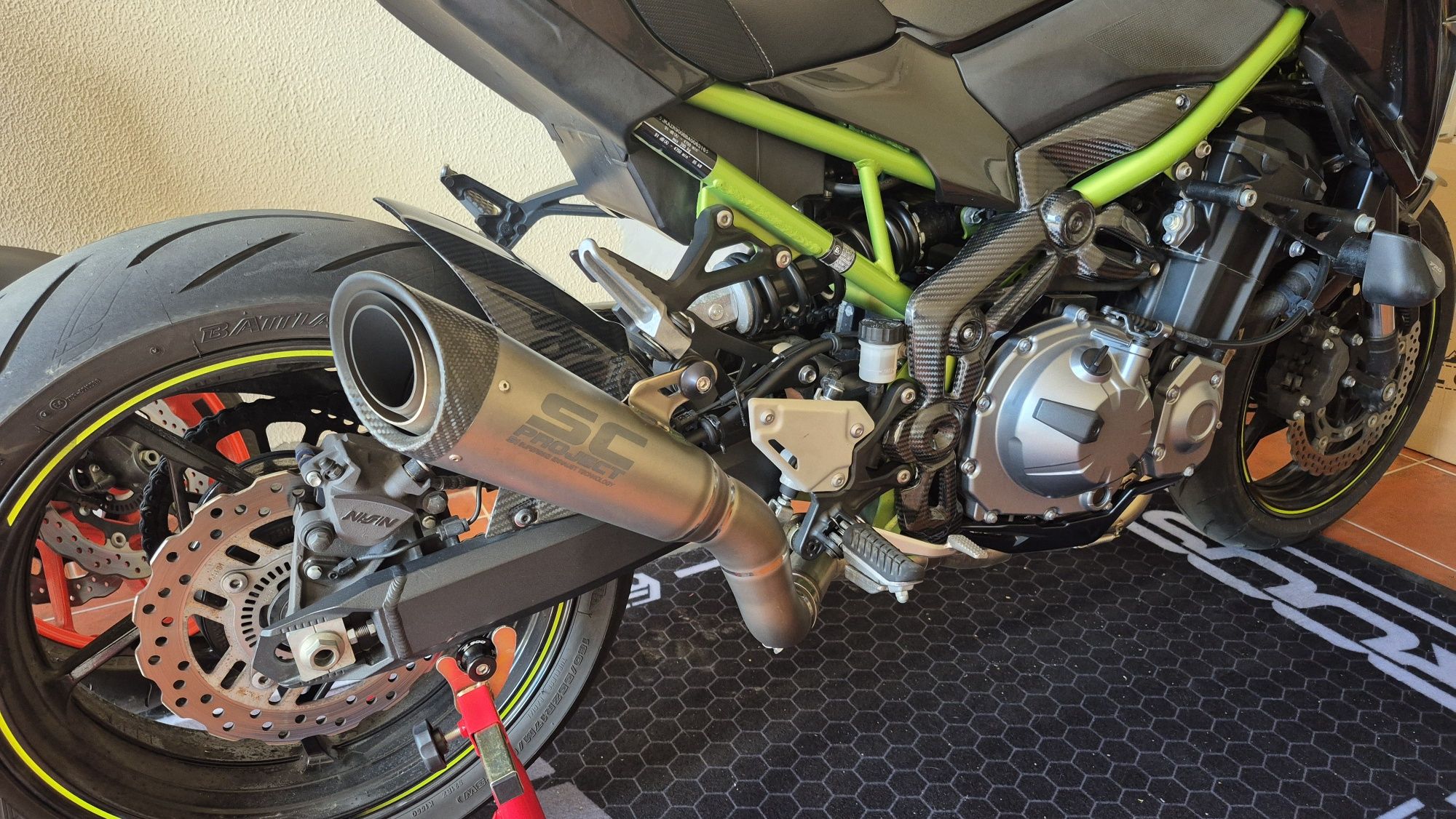 Vendo Kawasaki Z900