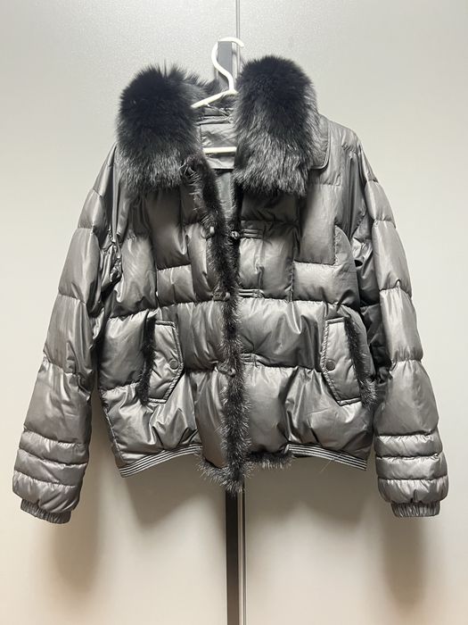 Продам куртку- пуховик