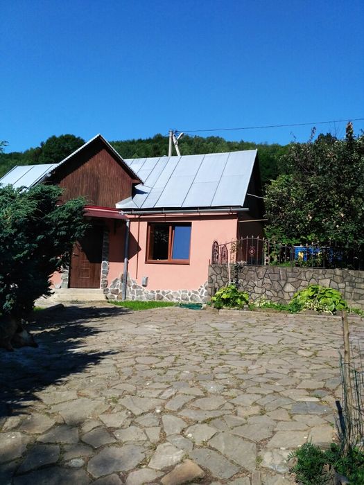 Будинок на 2 номера