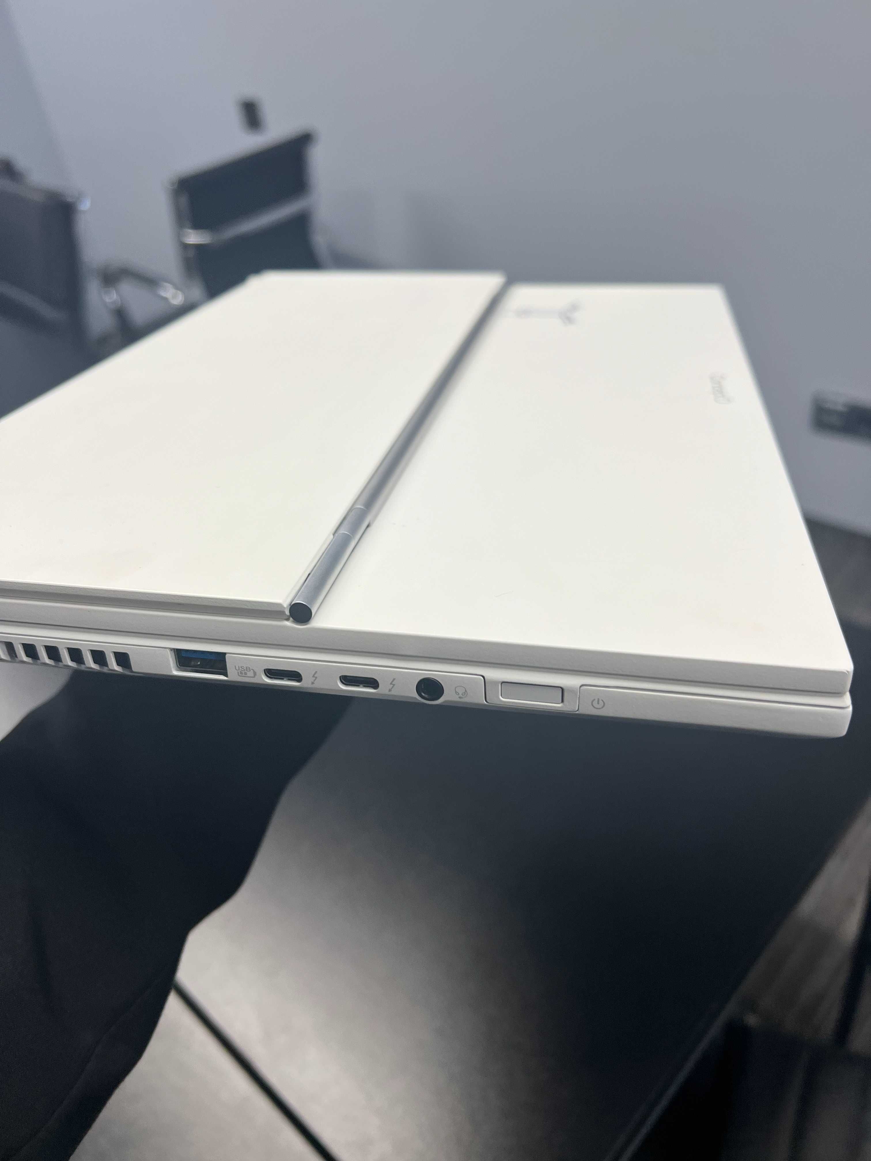 Acer ConceptD 7 Ezel CC715-72P 15.6" IPS i7-11800H 64GB RTX A3000