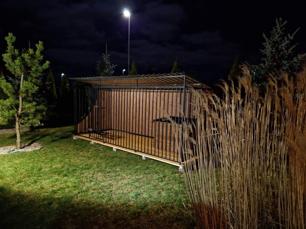 Kojce dla Psów klatki boxy schowki drewniane transport montaż w cenie