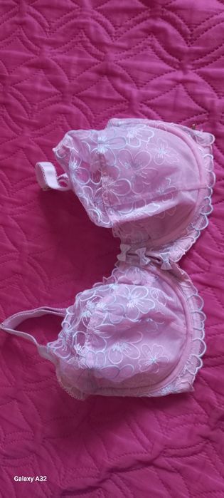 Бюстгальтер  рожевий