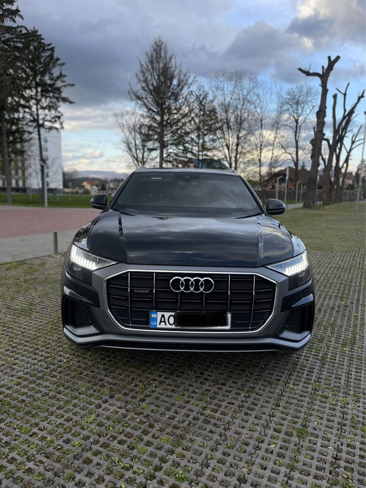 Audi Q8 s-line 50TDI