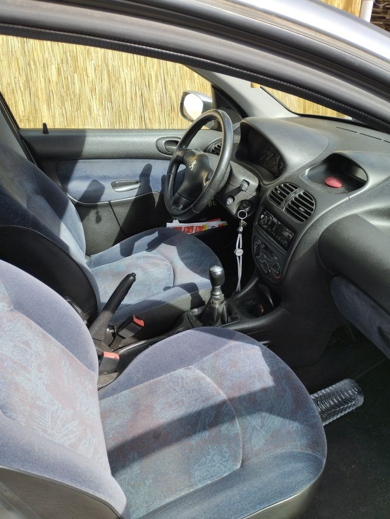 Peugeot 206 1.4i