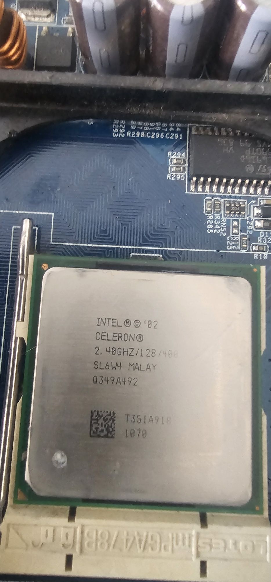 Płyta Asrock P4i65GV Celeron 2.4gh Ram grafika