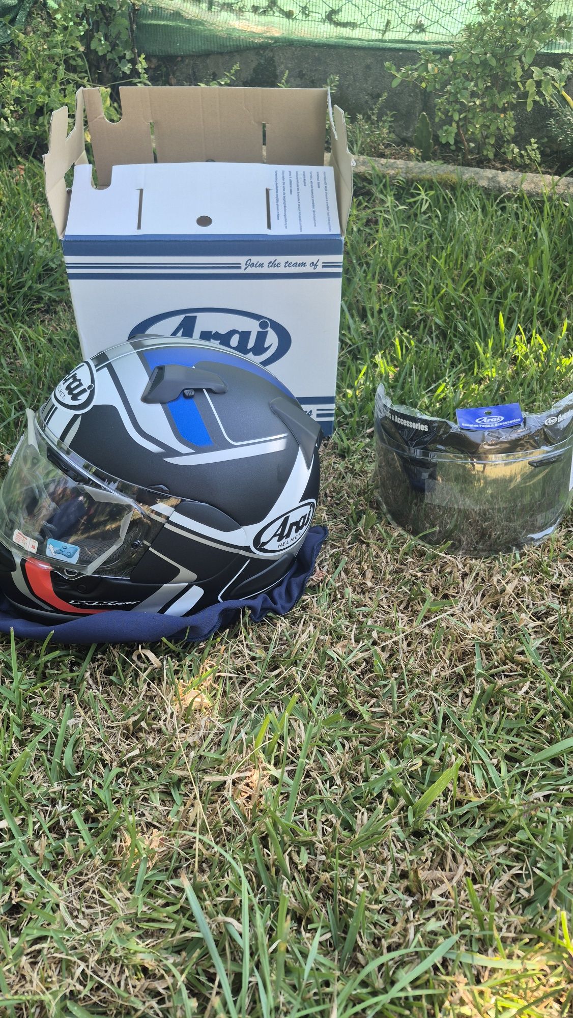 Capacete Arai novo
